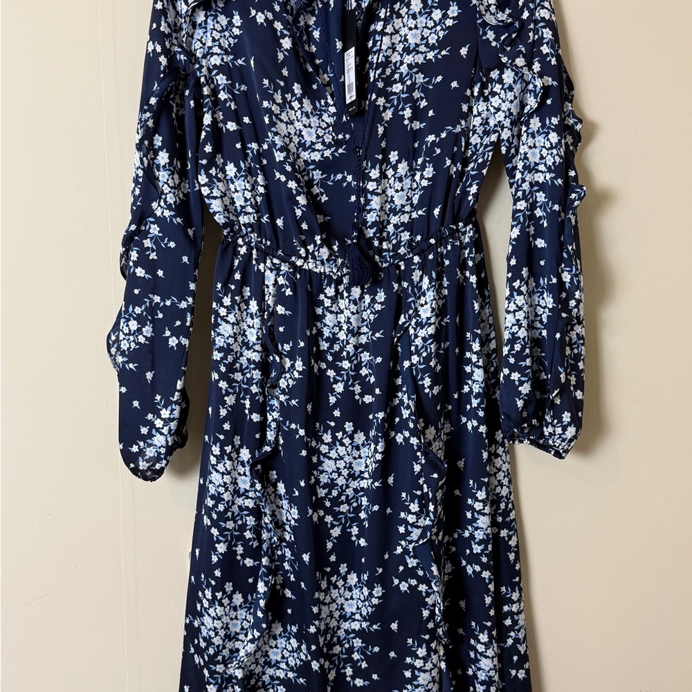 BCBG MAXAZRIA  Pacific Blue Floral Dress New With Tags Size M